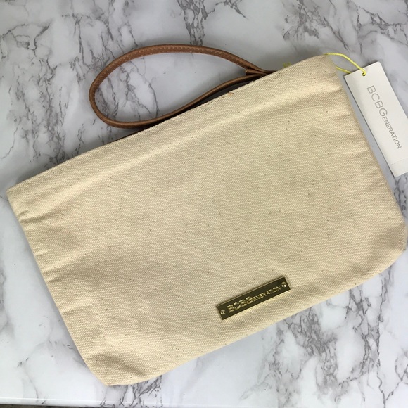 NEW BCBG Tribal Embroidered & Stud Clutch Bag travel Bag beach stuff - Picture 2 of 4